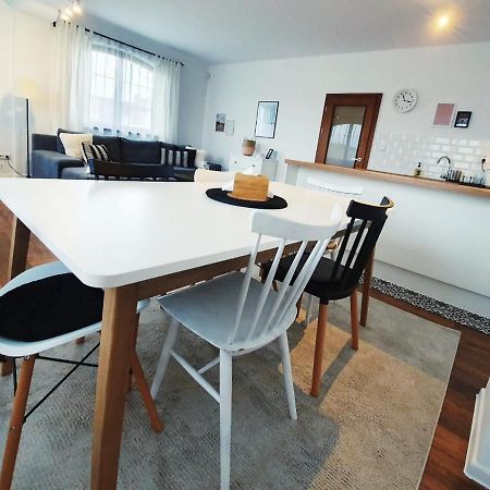 Apartman Linda - Velka Lomnica מראה חיצוני תמונה
