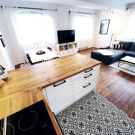 Apartman Linda - Velka Lomnica מראה חיצוני תמונה