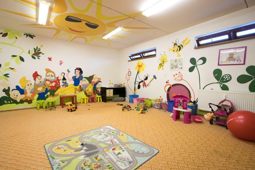 Apartman Linda - Velka Lomnica מראה חיצוני תמונה